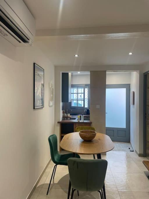 Apartamento "La Major" Centre Arles Arenes Exterior foto